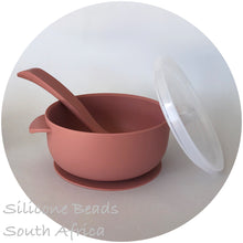 Load image into Gallery viewer, Silicone Suction Bowls with Lid
