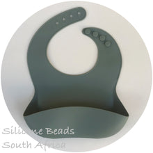 Load image into Gallery viewer, Silicone Bucket Bibs