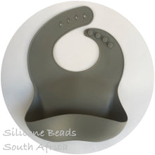Load image into Gallery viewer, Silicone Bucket Bibs