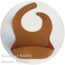Load image into Gallery viewer, Silicone Bucket Bibs